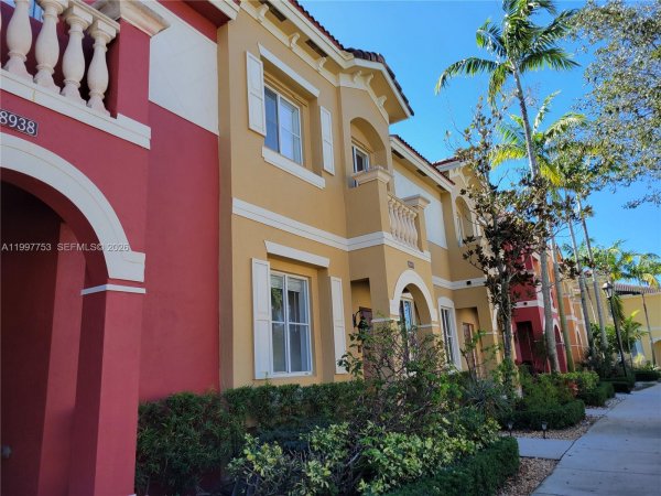 8938 SW 19th St #904 Miramar, FL 33025