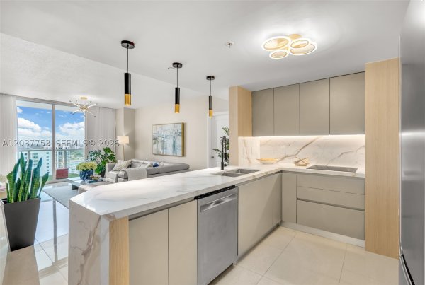 1250 S Miami Ave #2305 Miami, FL 33130