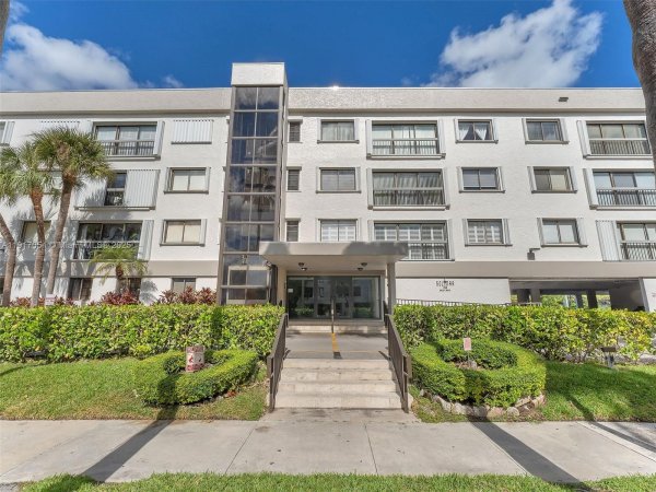 Undisclosed Address Key Biscayne, FL 33149