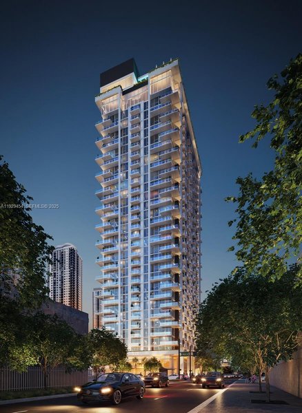 11 NE 6th #1905 Miami, FL 33132