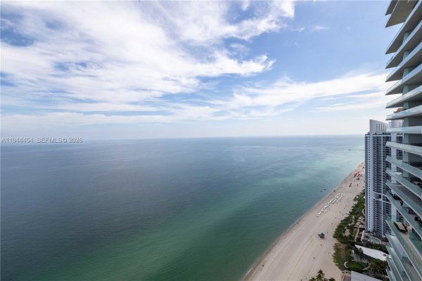 18555 Collins Ave #4601 Sunny Isles Beach, FL 33160