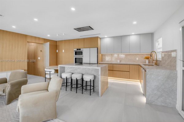 3240 Park Ln #D Boynton Beach, FL 33435