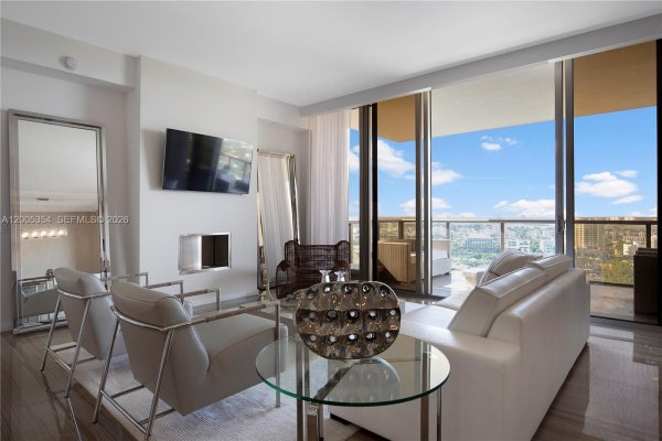 9705 Collins Ave #1805N Bal Harbour, FL 33154