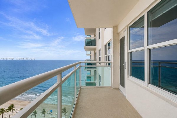 3900 Galt Ocean Dr #1615 Fort Lauderdale, FL 33308