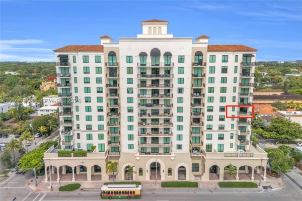 1300 Ponce De Leon Blvd #503 Coral Gables, FL 33134