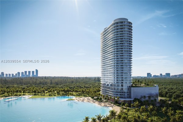 2411 Laguna Cir #1503 North Miami, FL 33181