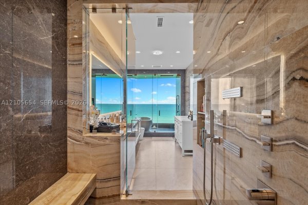 17901 Collins Ave #604 Sunny Isles Beach, FL 33160