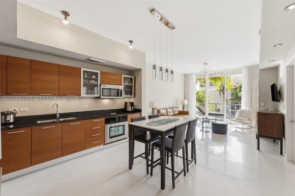 3470 E Coast Ave #H0909 Miami, FL 33137