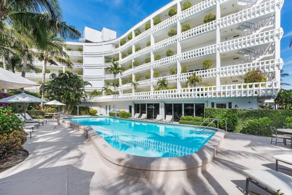 300 S Ocean #5g Palm Beach, FL 33480