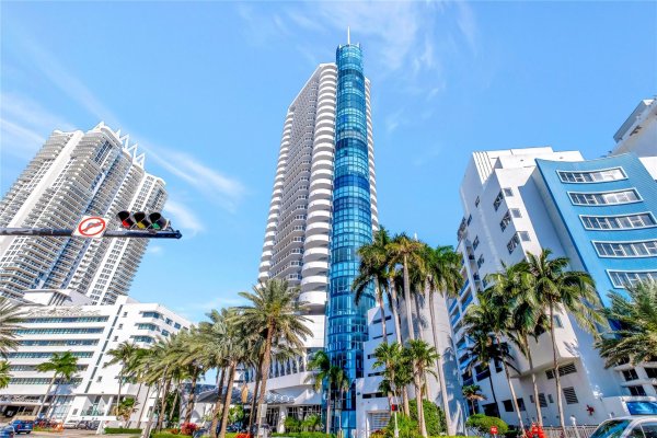 6301 Collins #2603 Miami Beach, FL 33141