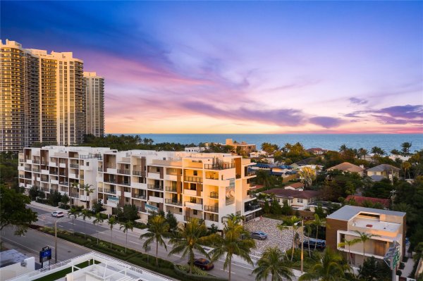 3040 N Ocean #N106 Fort Lauderdale, FL 33308