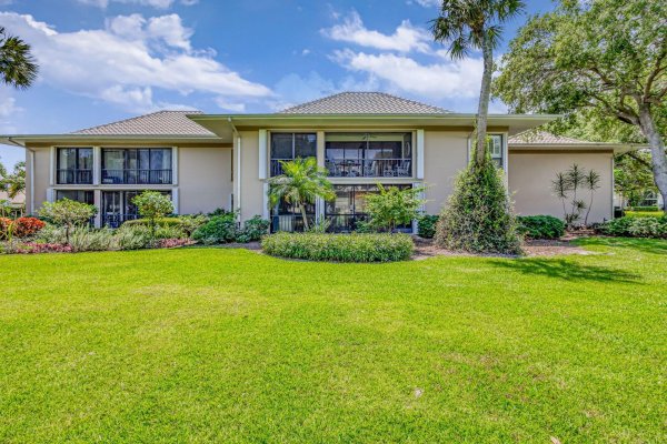 11 SE Concourse Dr #Unit B Jupiter, FL 33469