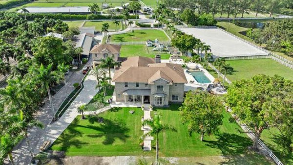 19721 118th Trl Boca Raton, FL 33498 19721 118th Trl Boca Raton, FL 33498
