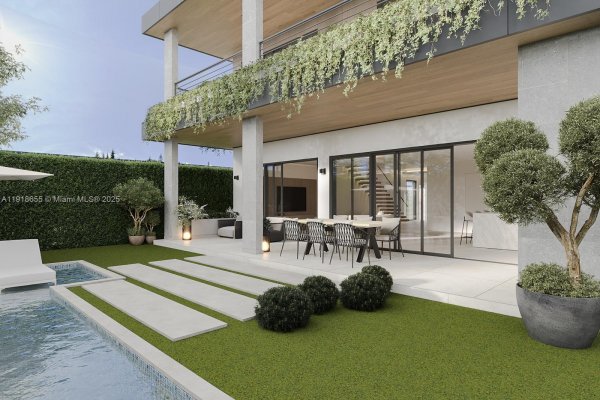 3170 Carter St Miami, FL 33133