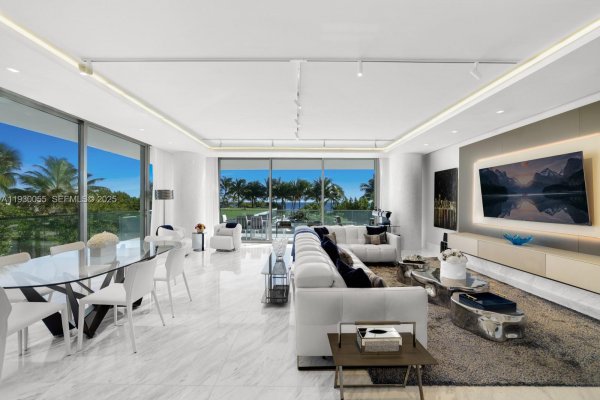 10203 Collins Ave #201 Bal Harbour, FL 33154