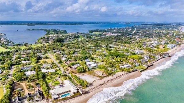 2136/2131 N Porpoise Pt Lnn Porpoise Point/cavalla Ln Vero Beach, FL 32963