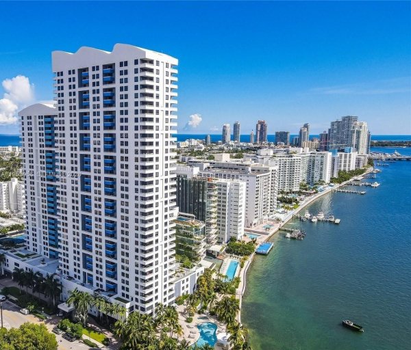 1330 West Ave #2311 Miami Beach, FL 33139