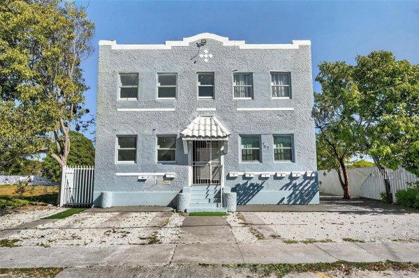 767 NW 35th St Miami, FL 33127