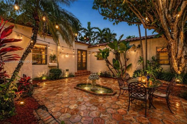 485 NE 96th St Miami Shores, FL 33138