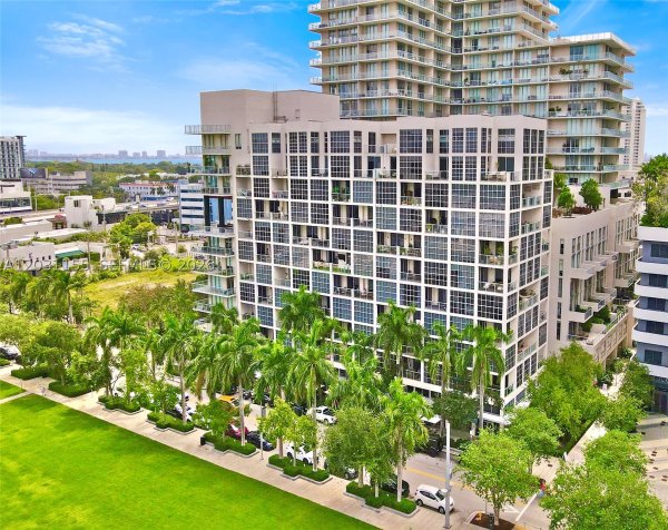 3449 NE 1st Ave #109 Miami, FL 33137