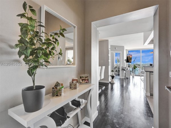 3020 NE 32nd Ave #925 Fort Lauderdale, FL 33308