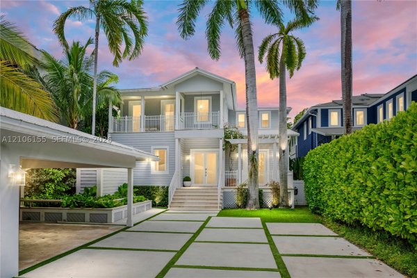 745 NE 77th St Miami, FL 33138