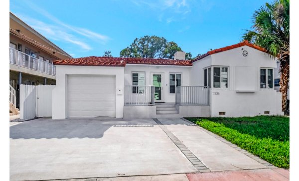 7825 Byron Miami Beach, FL 33141