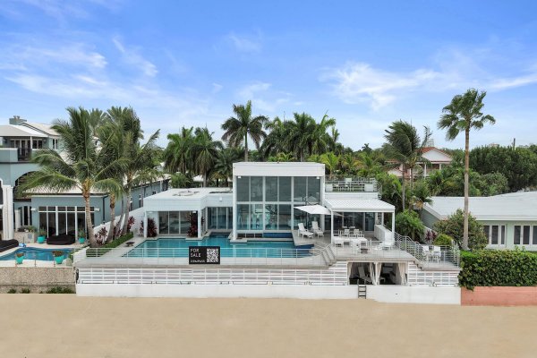 2200 SE 21st Fort Lauderdale, FL 33316