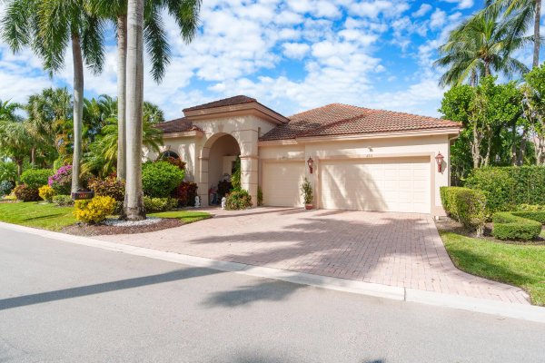 6711 Casa Grande Way Delray Beach, FL 33446