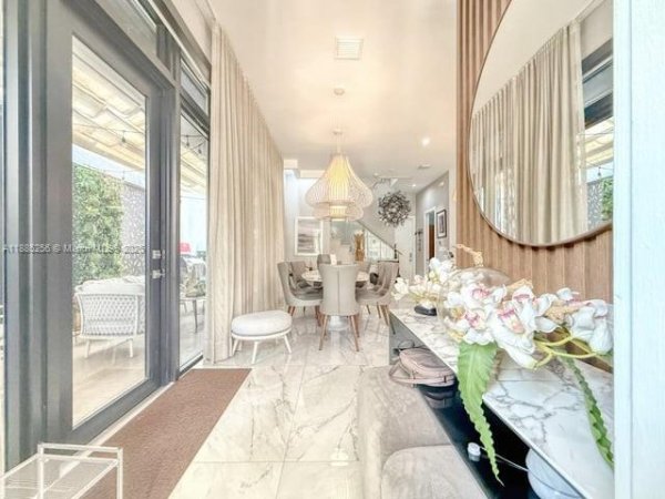 4761 NW 85th Ave Doral, FL 33166