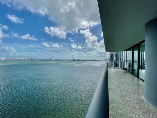 3131 NE 7th Ave #2101 Miami, FL 33137