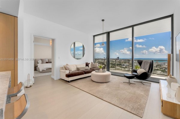 500 Alton Rd #2904 Miami Beach, FL 33139