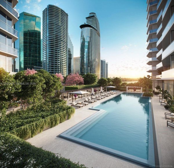 77 SE 5th St #4208 Miami, FL 33131