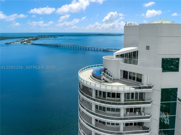 1643 Brickell Ave #PH4901 Miami, FL 33129