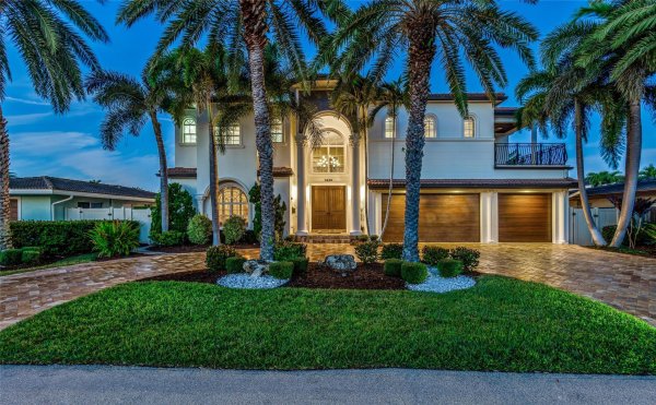 3489 NE 30th Lighthouse Point, FL 33064