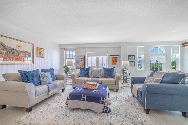 3475 S Ocean Blvd #201 Palm Beach, FL 33480