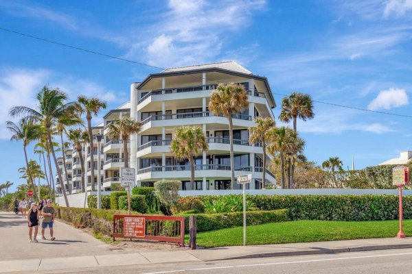 120 S Ocean #2-D Delray Beach, FL 33483
