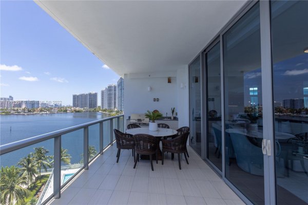 3300 NE 188th St #618 Aventura, FL 33180