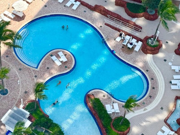 18101 Collins Ave #1906 Sunny Isles Beach, FL 33160