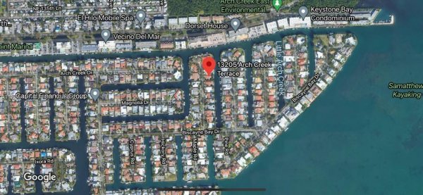 13205 Arch Crk Ter North Miami, FL 33181