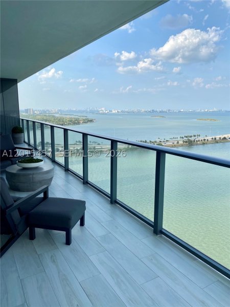 3131 NE 7th Ave #2801 Miami, FL 33137