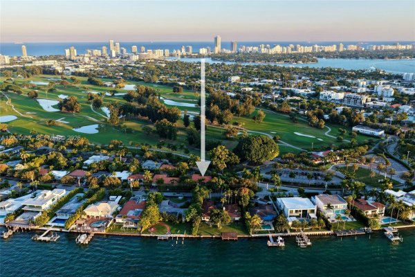 1100 N Shore Dr #1 Miami Beach, FL 33141
