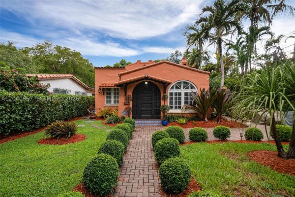 1110 Pizarro St Coral Gables, FL 33134