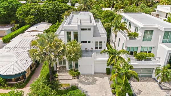 2317 N Atlantic Blvd Fort Lauderdale, FL 33305