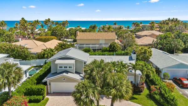 60 Colony Jupiter Inlet Colony, FL 33469