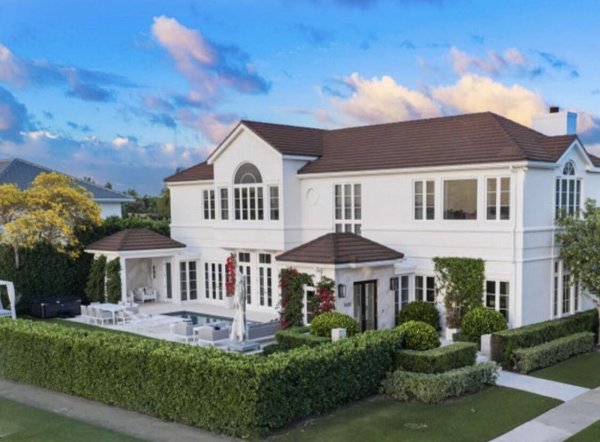 5501 S Flagler West Palm Beach, FL 33405