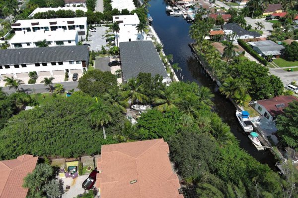 4696 SW 32nd Ave Dania Beach, FL 33312