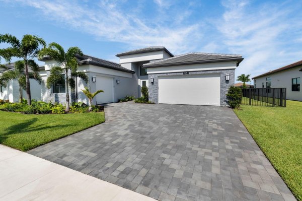 11337 Cherry Cyn Ct Boynton Beach, FL 33473