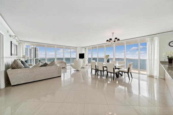 1830 S Ocean Dr #1701 Hallandale Beach, FL 33009