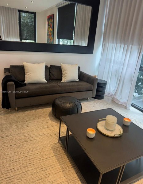 1024 Lenox Ave #8 Miami Beach, FL 33139